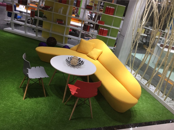 辦(bàn)公(gōng)休閑沙發