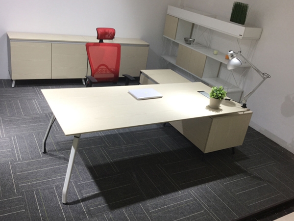 展廳闆式經理(lǐ)桌