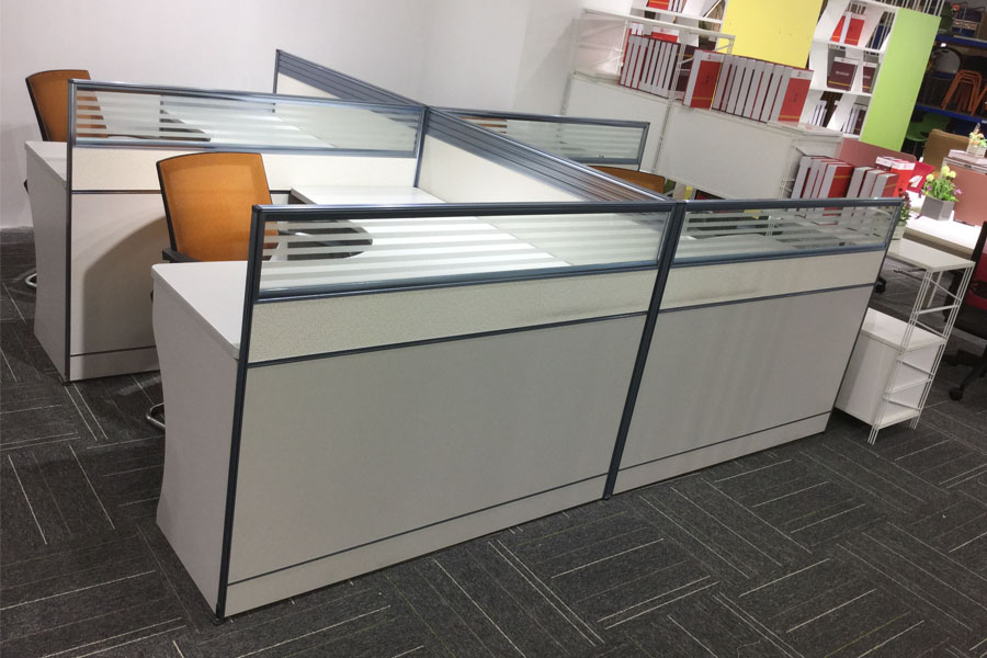 辦(bàn)公(gōng)屏風位